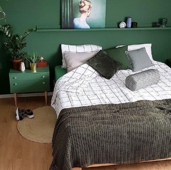Studio scandinavian tone xanh lá